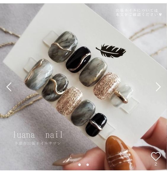 金屬線條帶有輕奢質感