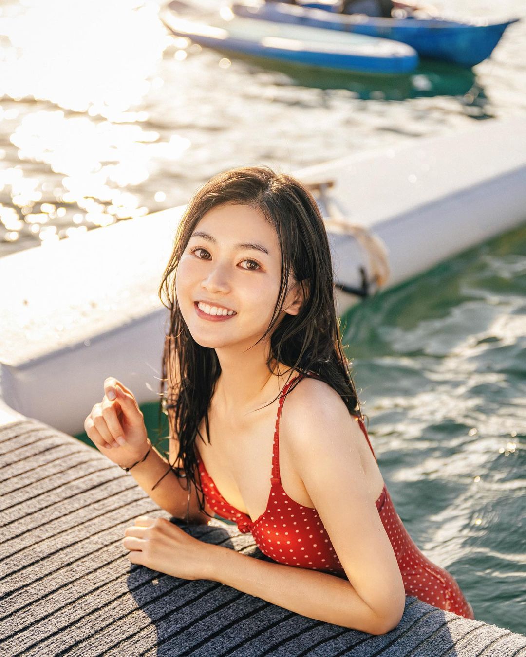 郭柏妍成功加盟高學歷港姐行頭!