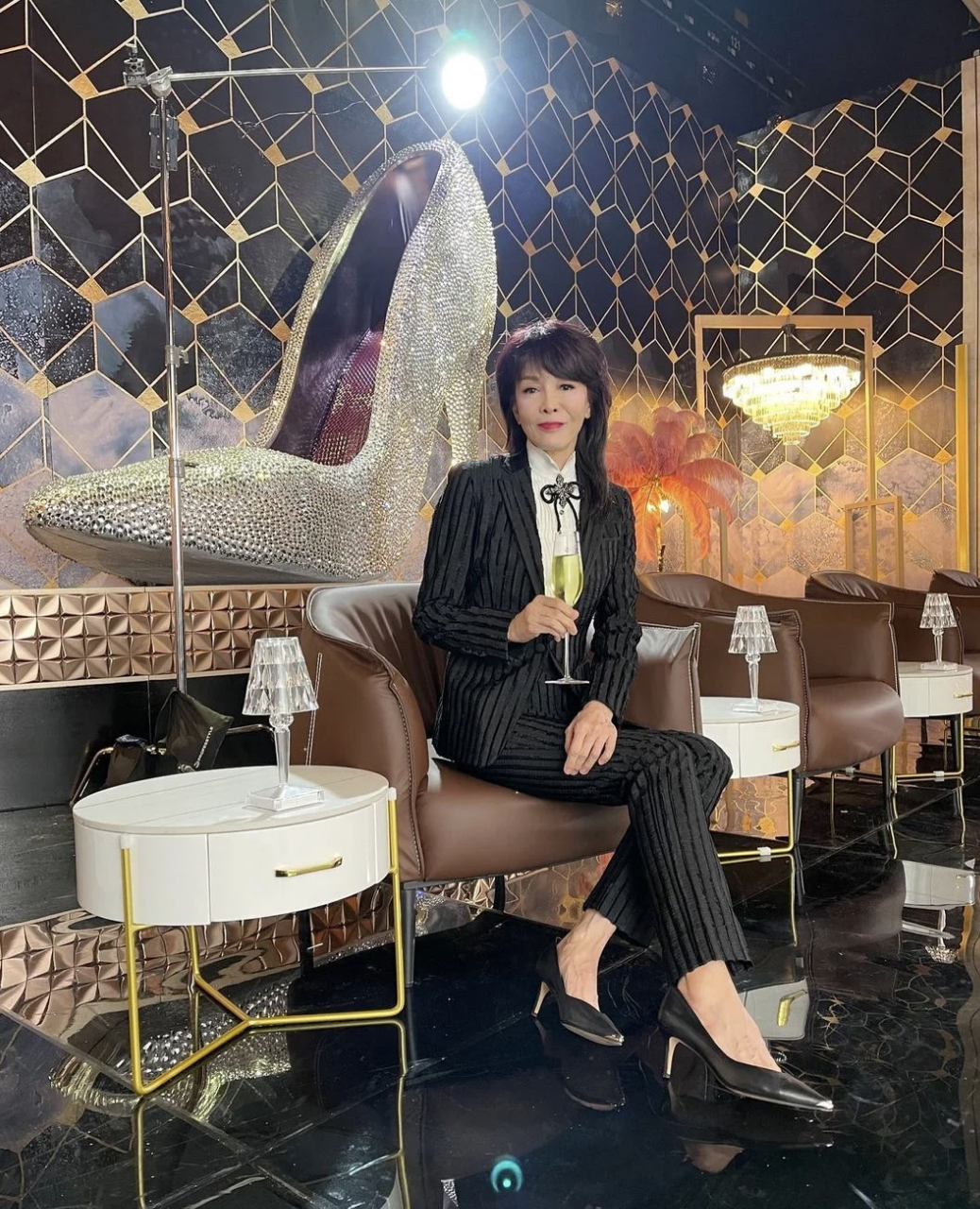 Do姐鄭裕玲是TVB鎮台之寶