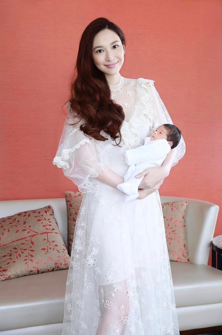 只可惜多年來未獲得「紀太太」的身分