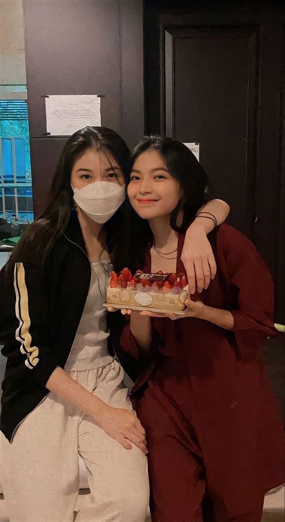 各自忙碌卻彼此惦記