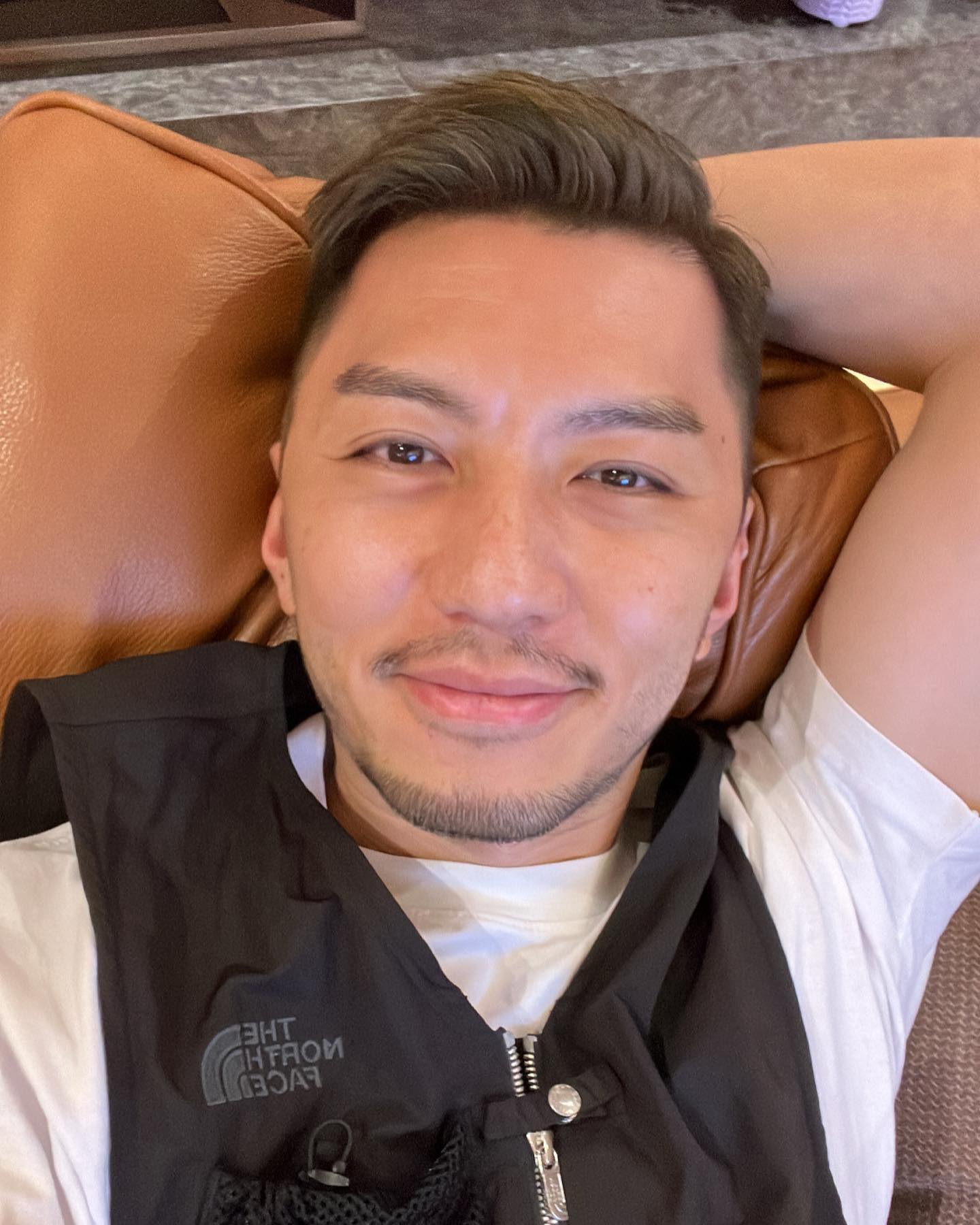袁偉豪強調自己現在好好。