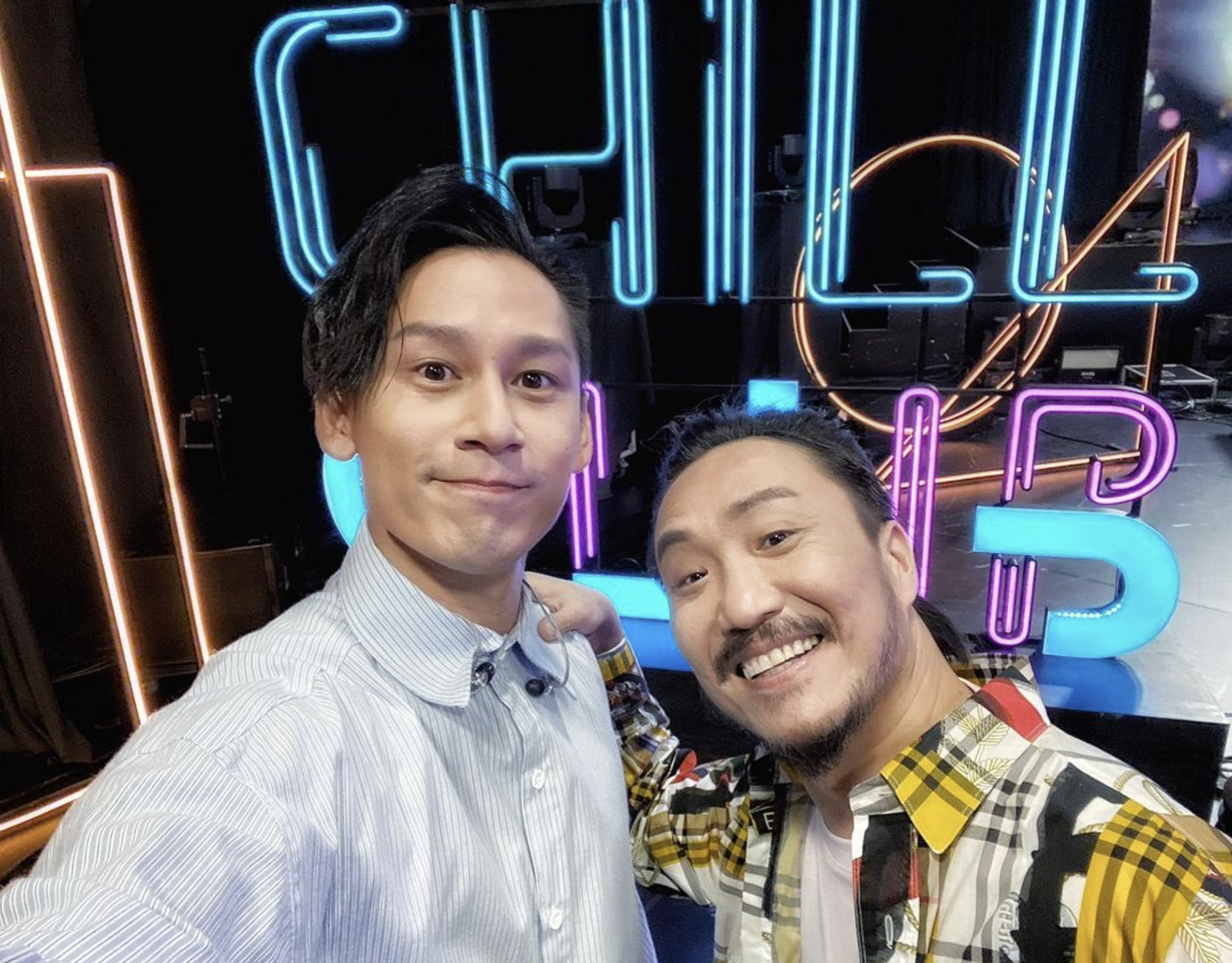 主持為人熟悉的音樂節目《CHILL CLUB》