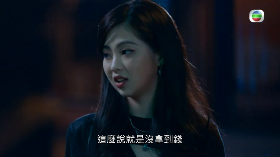 區明妙在劇集《黯夜守護者》中飾演一名反叛少女,大改一向的乖女形象。
