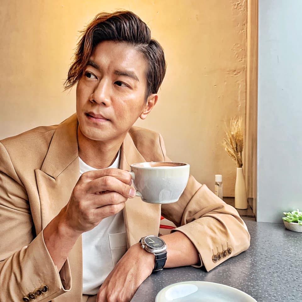黎諾懿在接受訪問時承認續約。