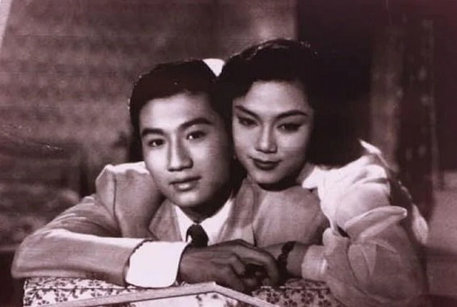 嘉玲同謝賢不單止是螢幕拍檔,二人更是多年情侶。