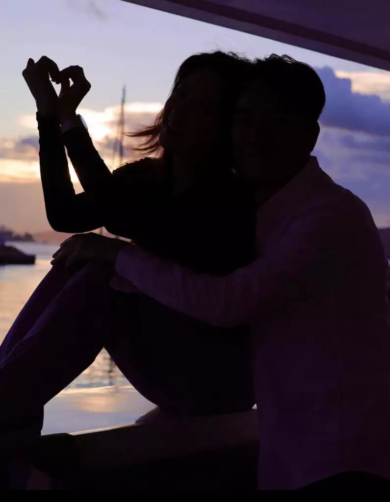 湯洛雯與馬國明影唯美照。