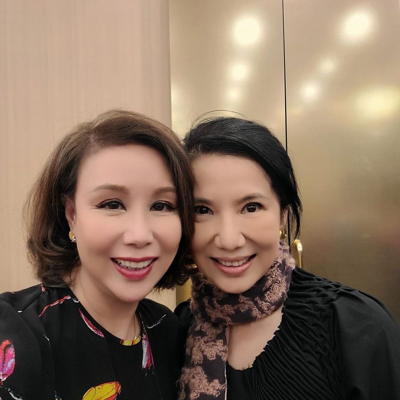 關秀媚與文雪兒合照