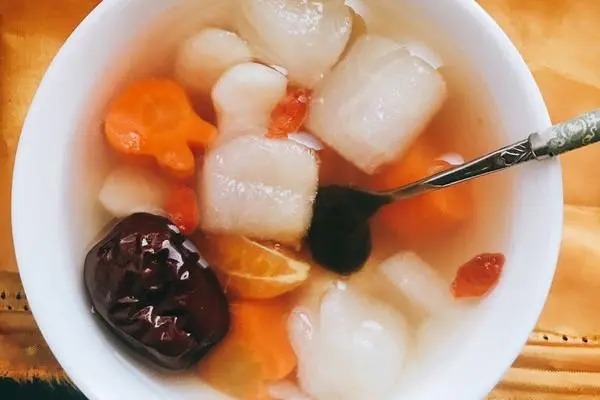 雪梨竹蔗紅蘿蔔湯