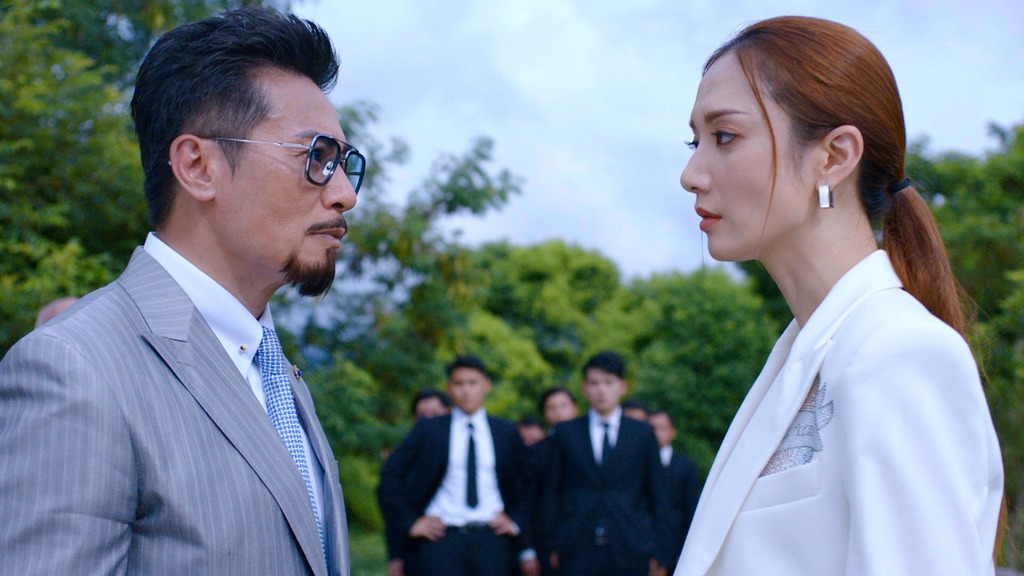 賀慶隆發現了社團有內鬼