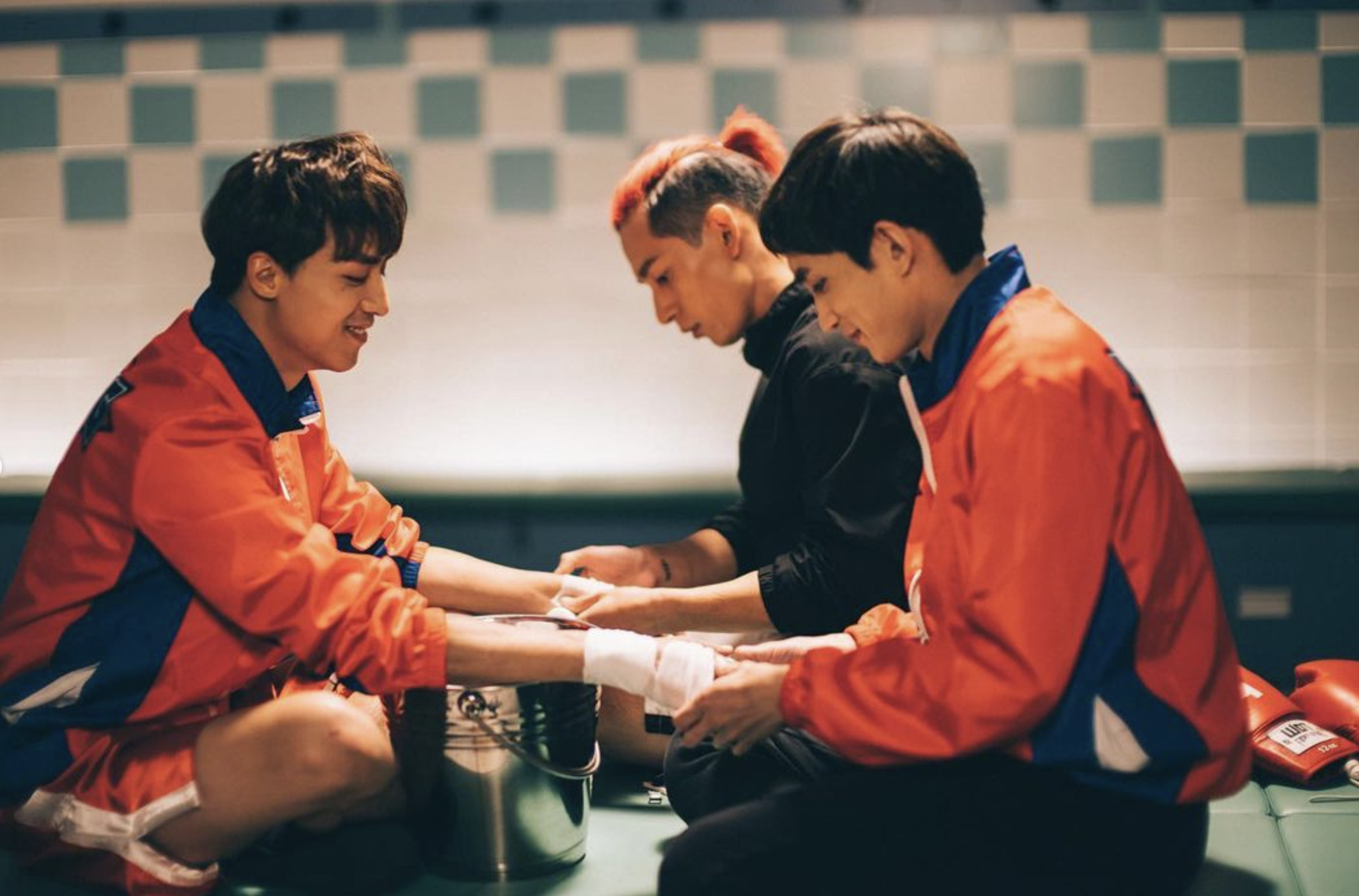 駱振偉留言回應：「閃電俠（AK劇中綽號），你追唔到我㗎啦。」