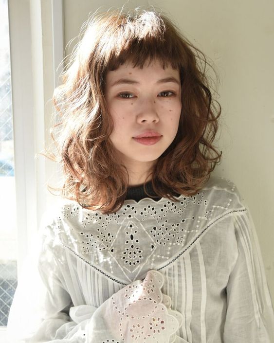 短瀏海都可以有一些弧度。