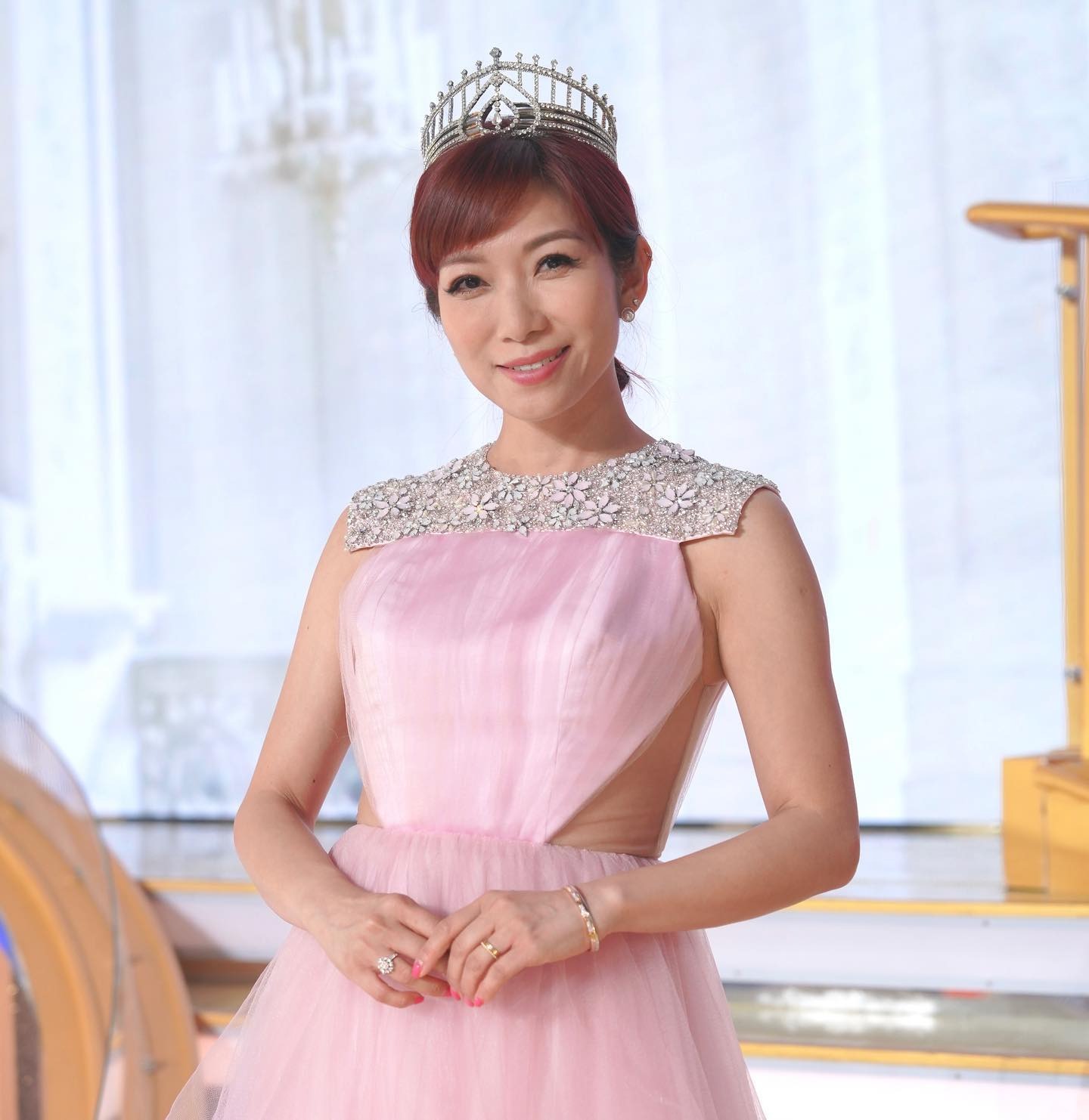 朱凱婷於2001年時參選香港小姐並奪得季軍和國際慈善小姐