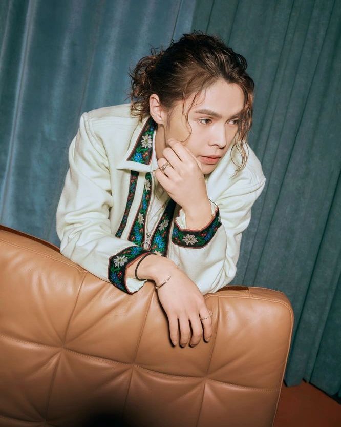 MIRROR邱傲然TIGER屬兔