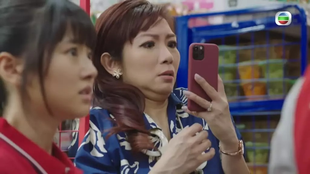 正經的朱凱婷這次拋開包袱演出,令一眾觀眾感到非常新鮮!