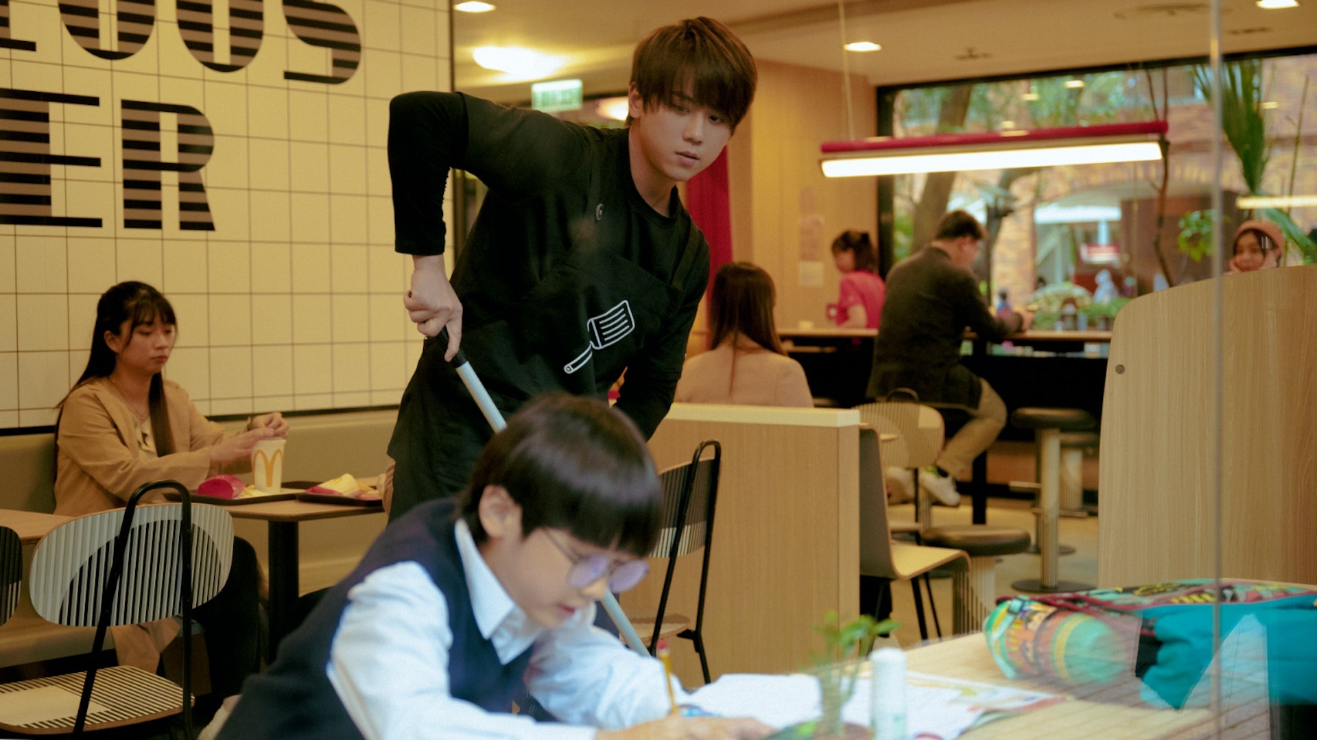 姜濤也稱讚梓樂的演出令他更易入戲