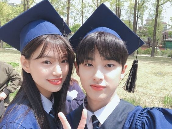 相處中要懂得稍微保持神秘感,引起對方的好奇。