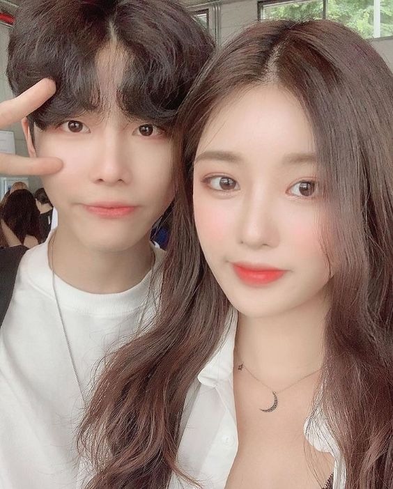 現代社會的女生對待愛情不再是被動一方,也可以主動出擊。