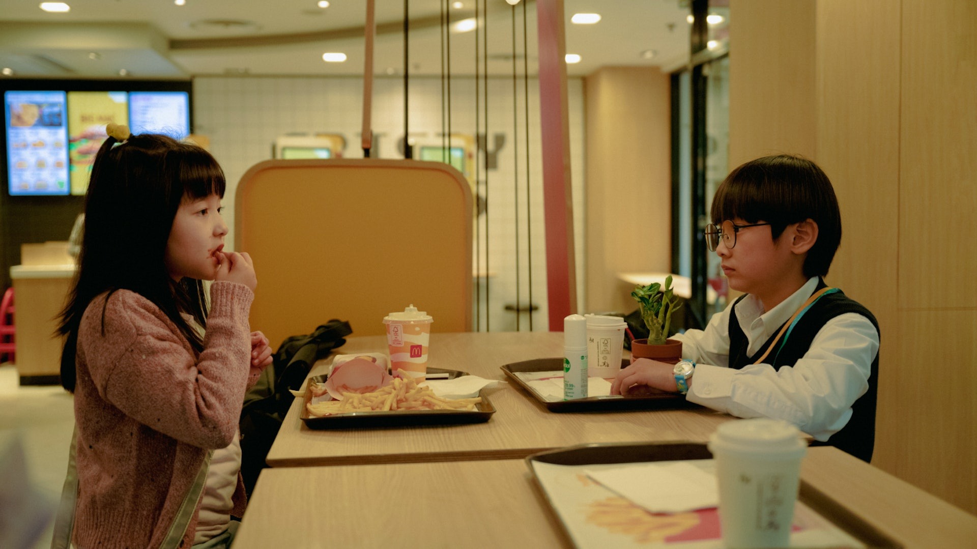 可愛甜美的模樣也引來不少網民歡迎和關注