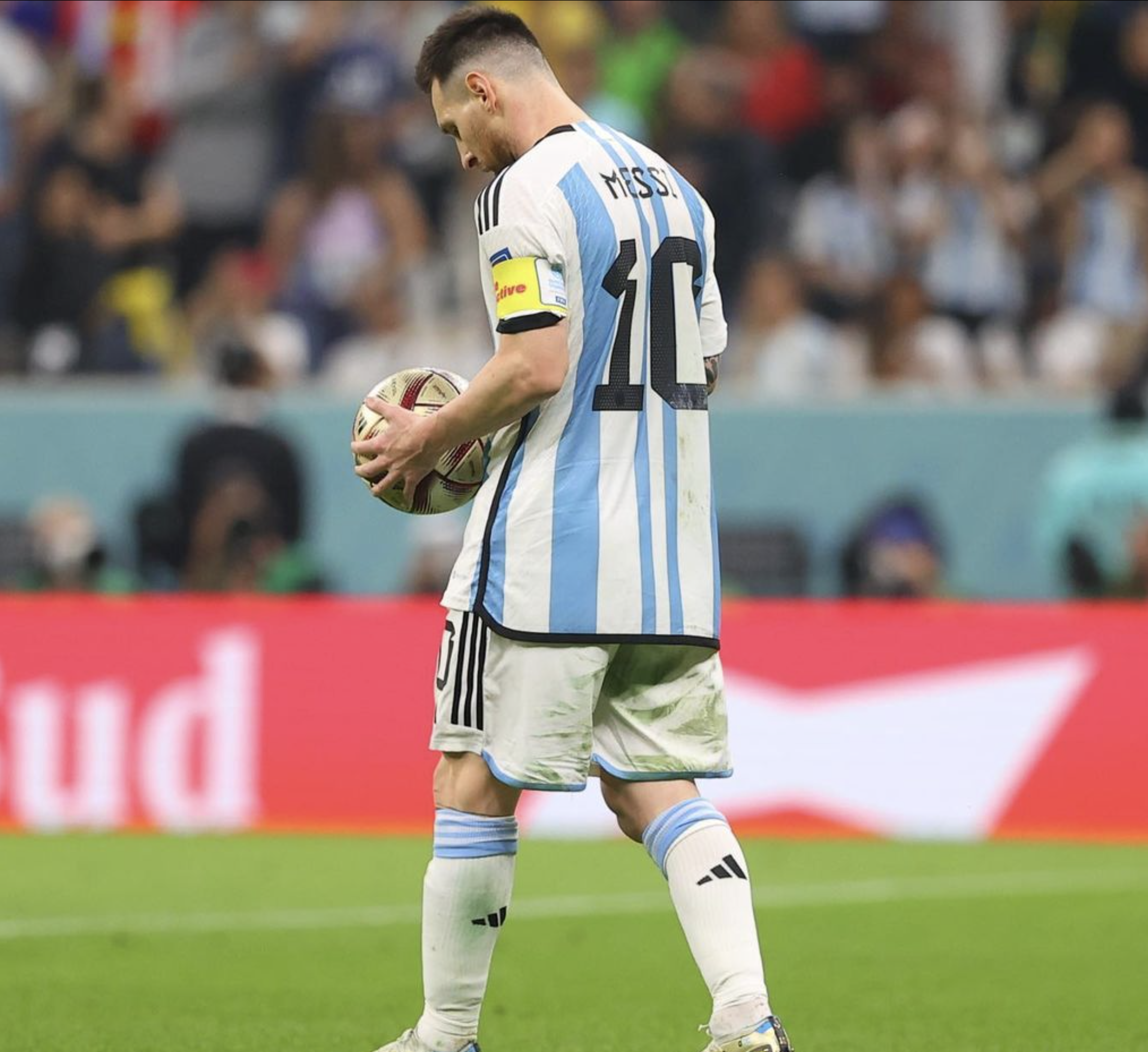 美斯更指現在我不想從國家隊退役