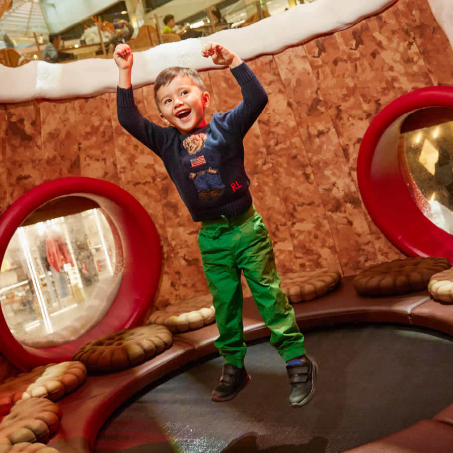 茶壺大彈床非常適合小朋友玩!