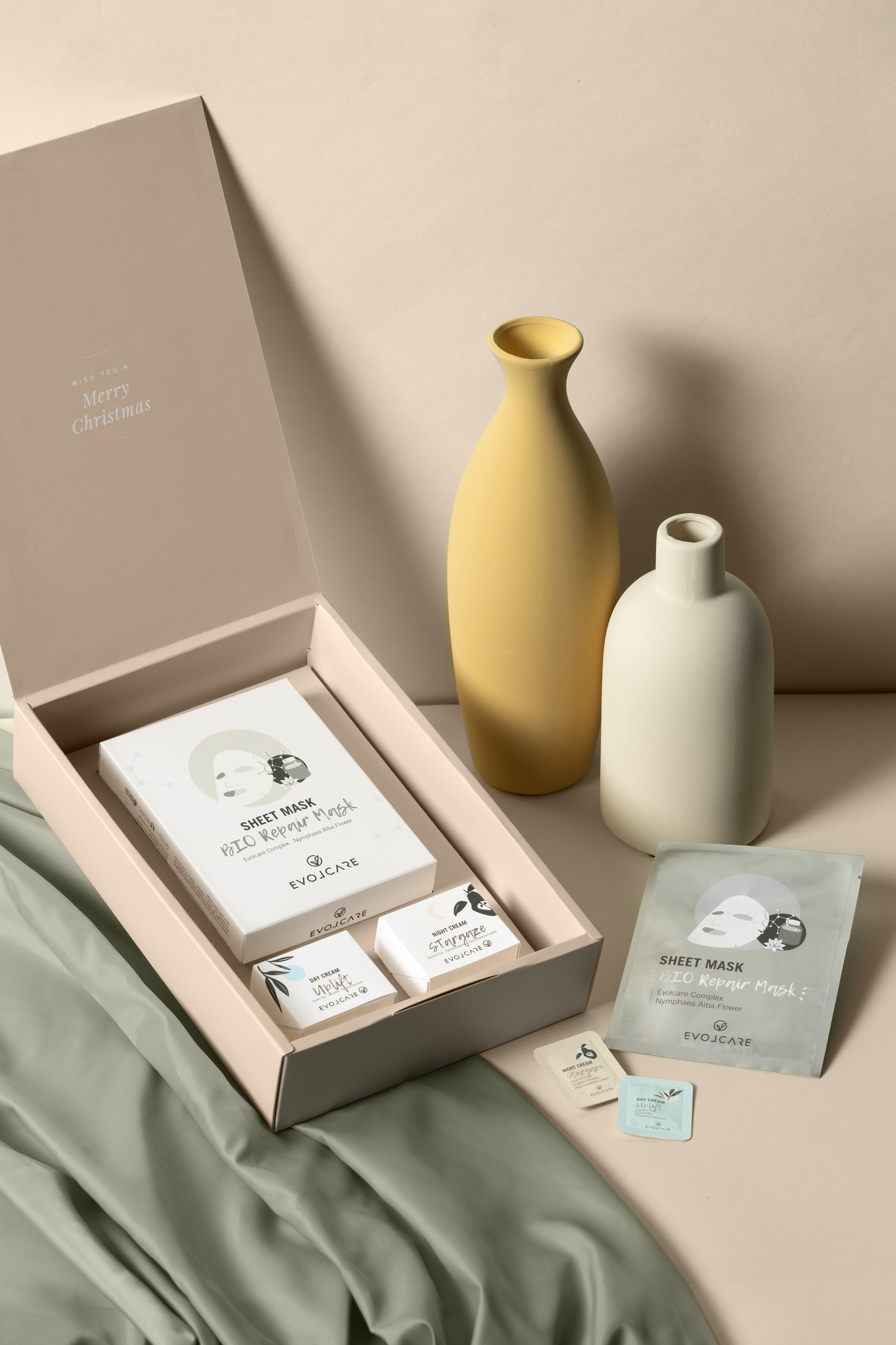 EVOLCARE Poinsettia修復滋潤面膜護理禮盒