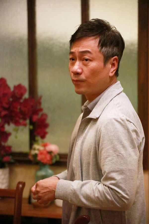 三屆視帝黎耀祥飾演退休武師洪十一