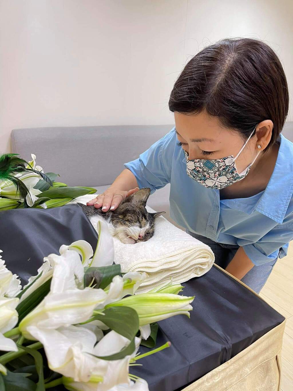 去年時，黎芷珊另一隻愛貓吱吱離世。