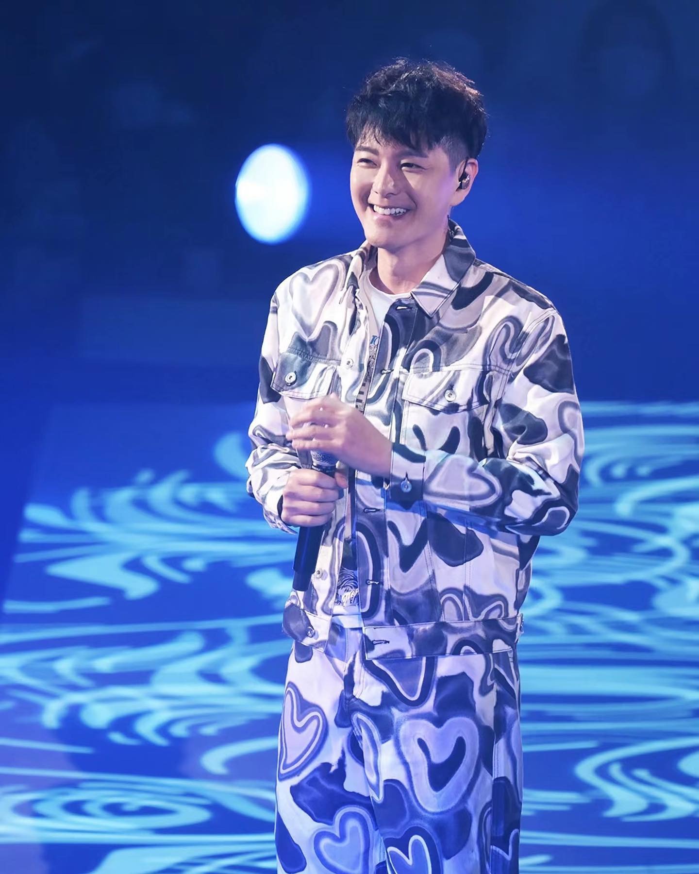 今年蕭正楠曾為關心妍演唱會擔任嘉賓