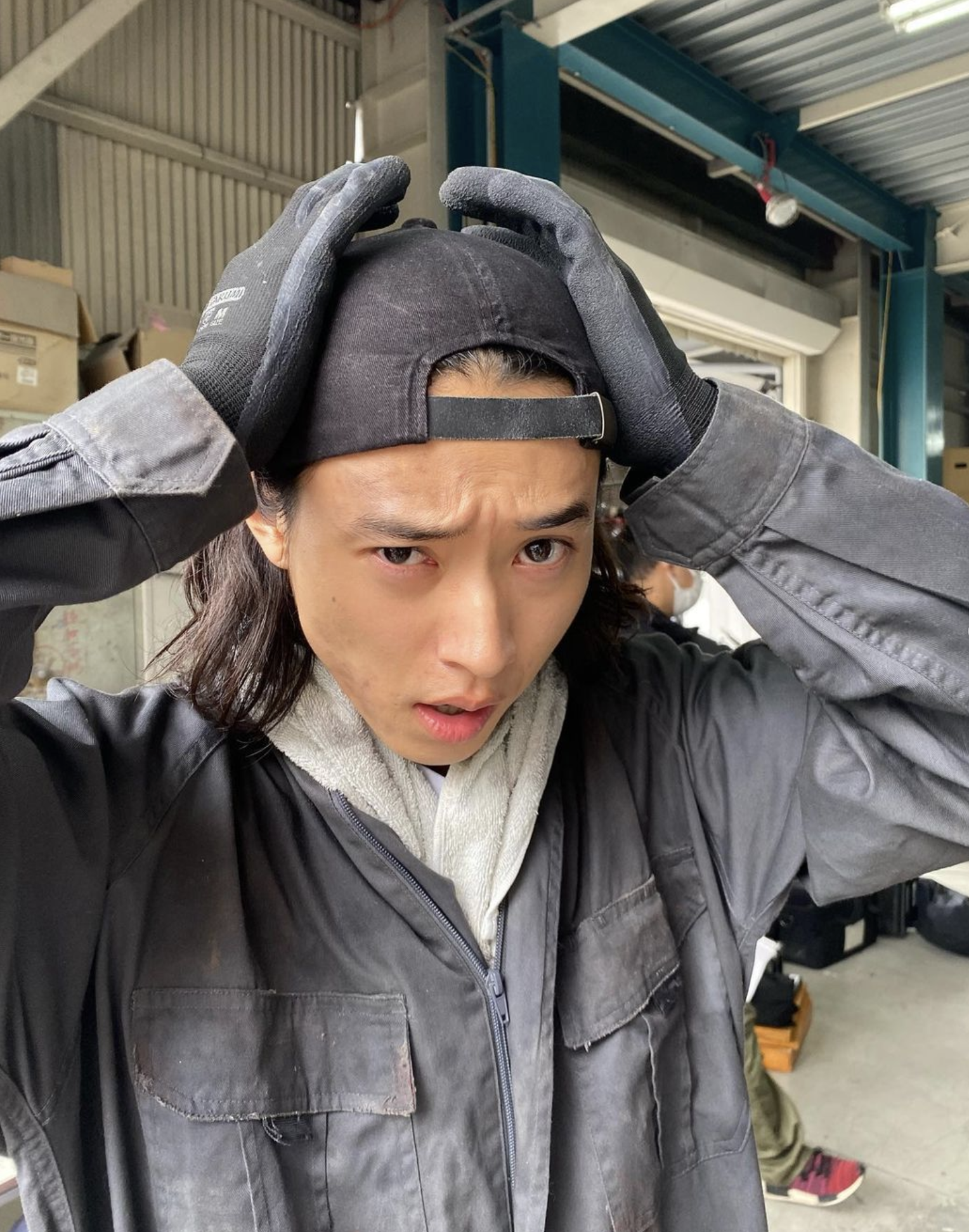 山崎賢人不論是神情、行為或是語氣都能將角色呈現在觀眾眼前