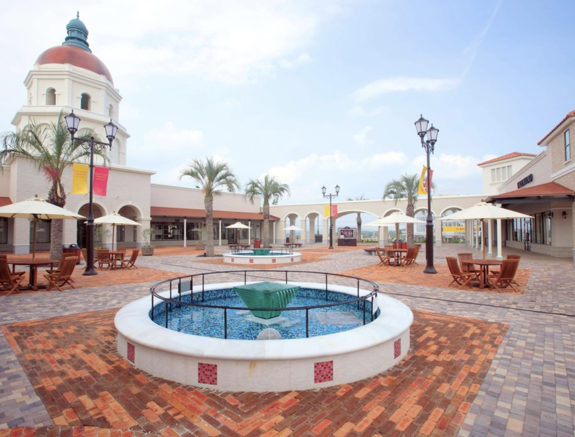 神戶三田鄰近有姬路城、三宮等受歡迎的景點。