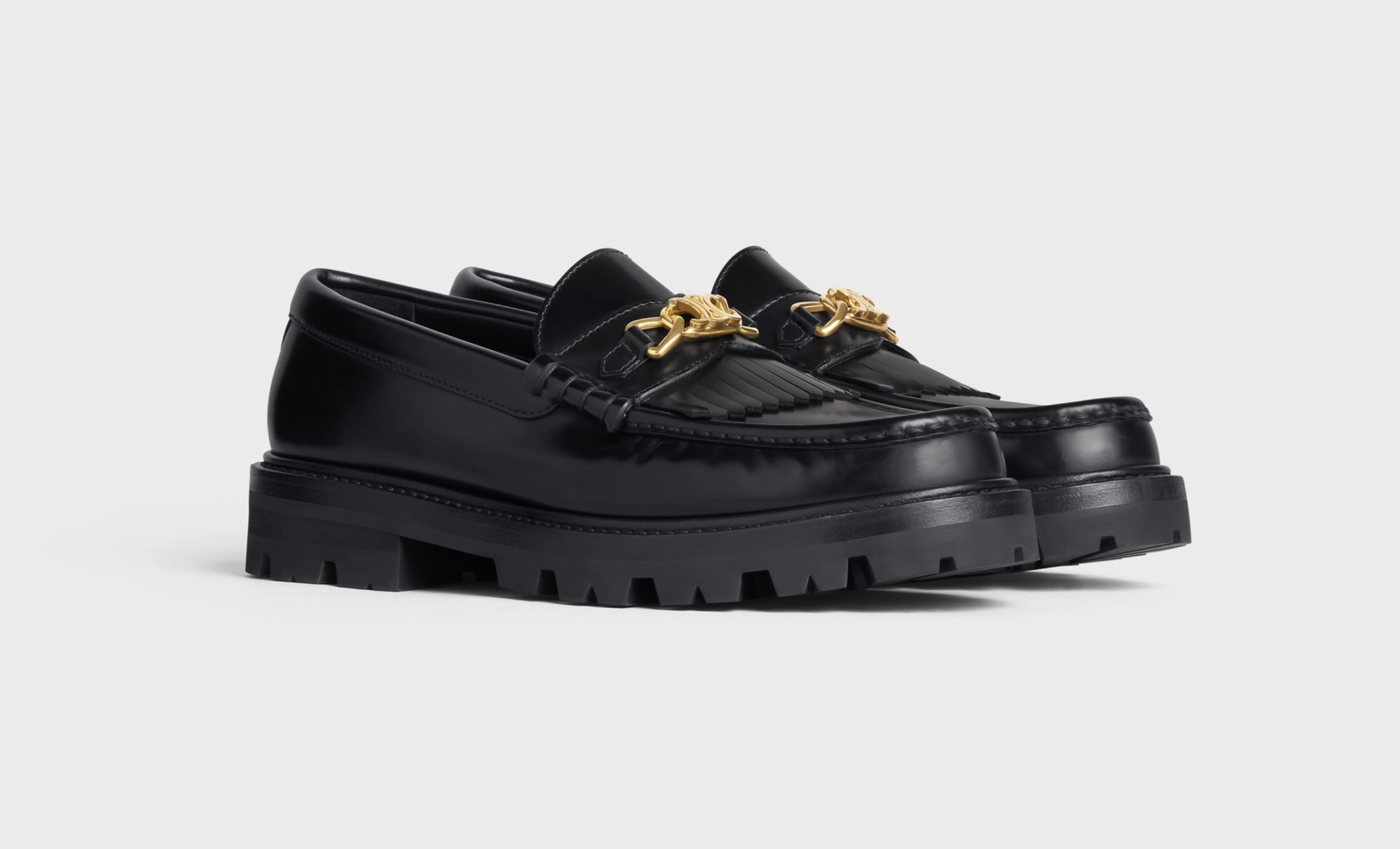 CELINE MARGARET TRIOMPHE飾鍊便鞋 $9,400