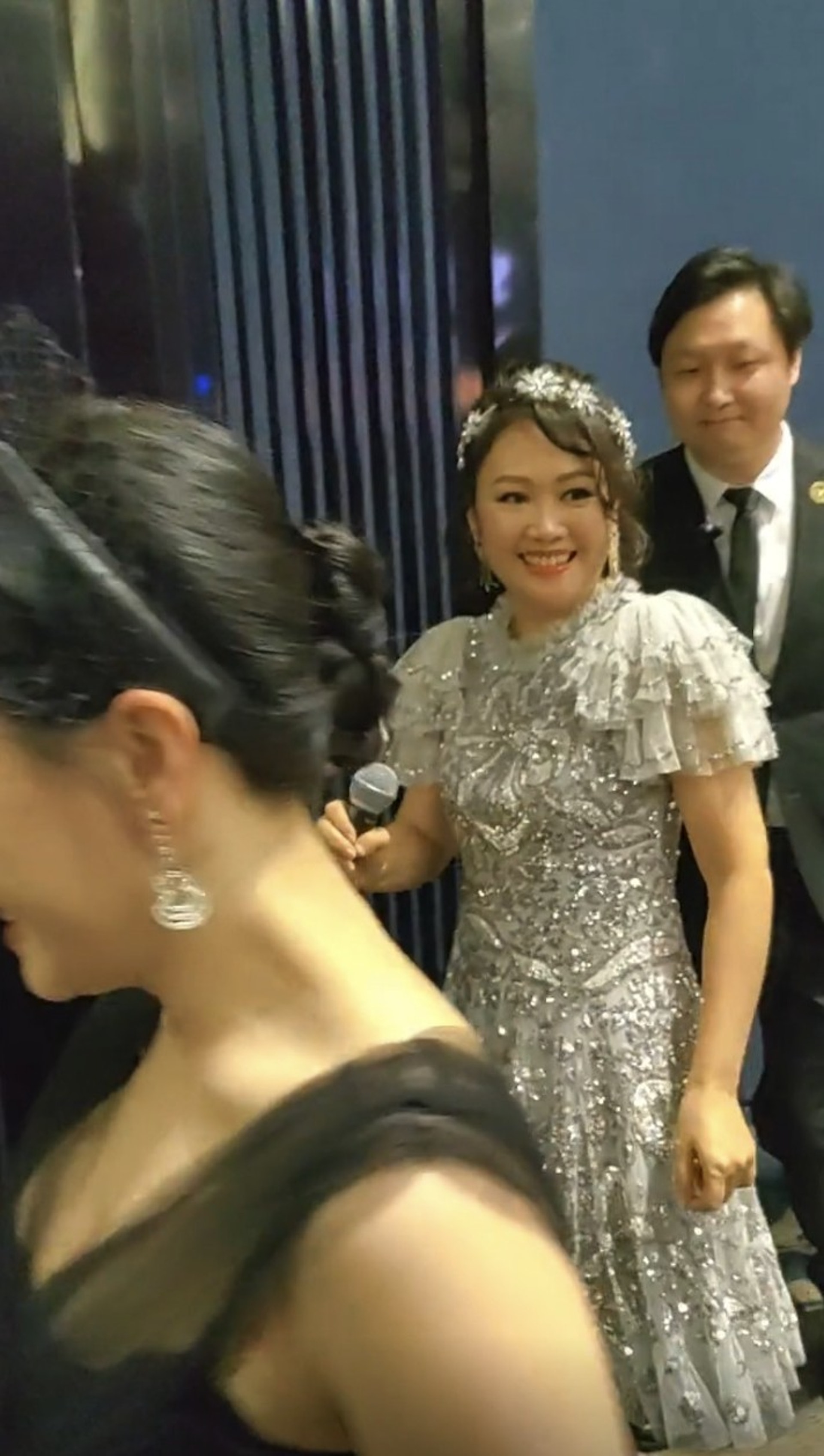 久未現身公開活動的梁小冰身形明顯圓潤了。