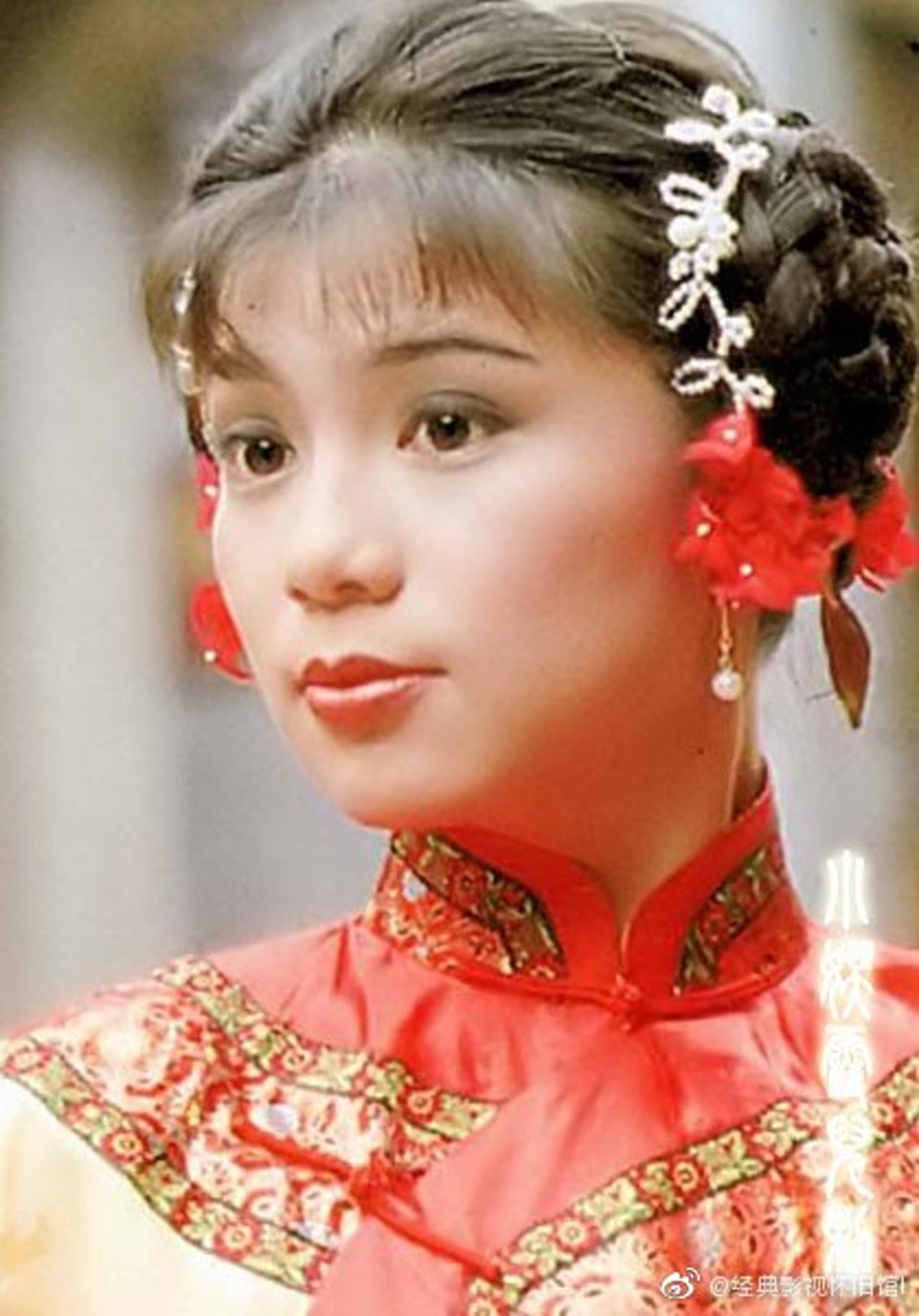 1980年她成功獲得英國倫敦華裔小姐選美亞軍。