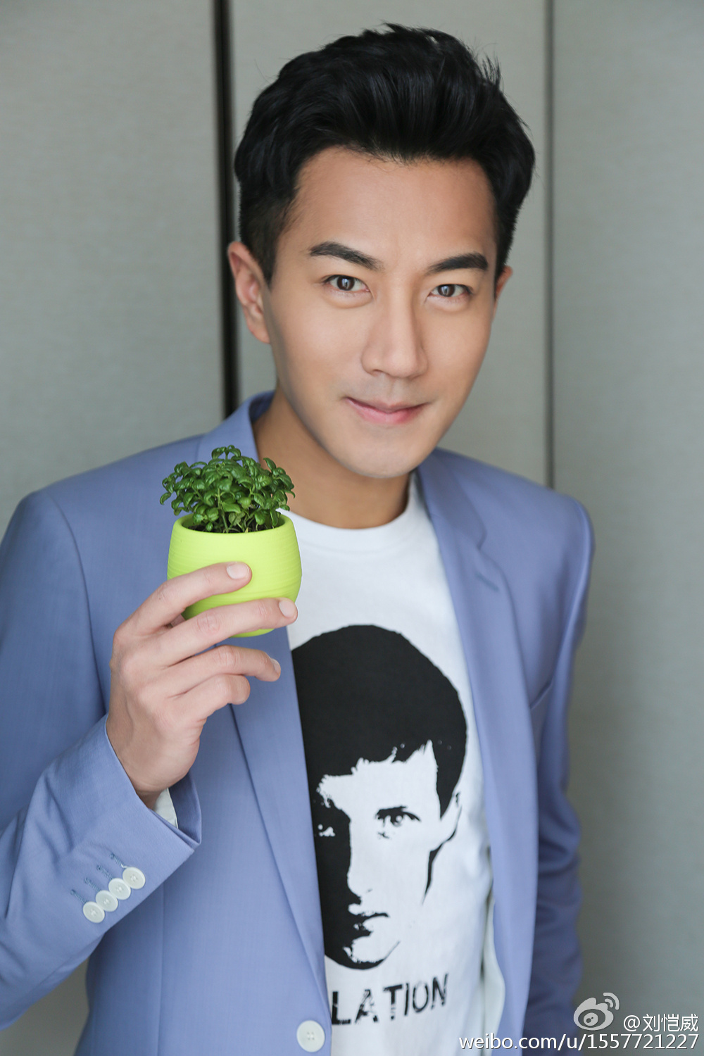 劉愷威大方認愛李曉峰。