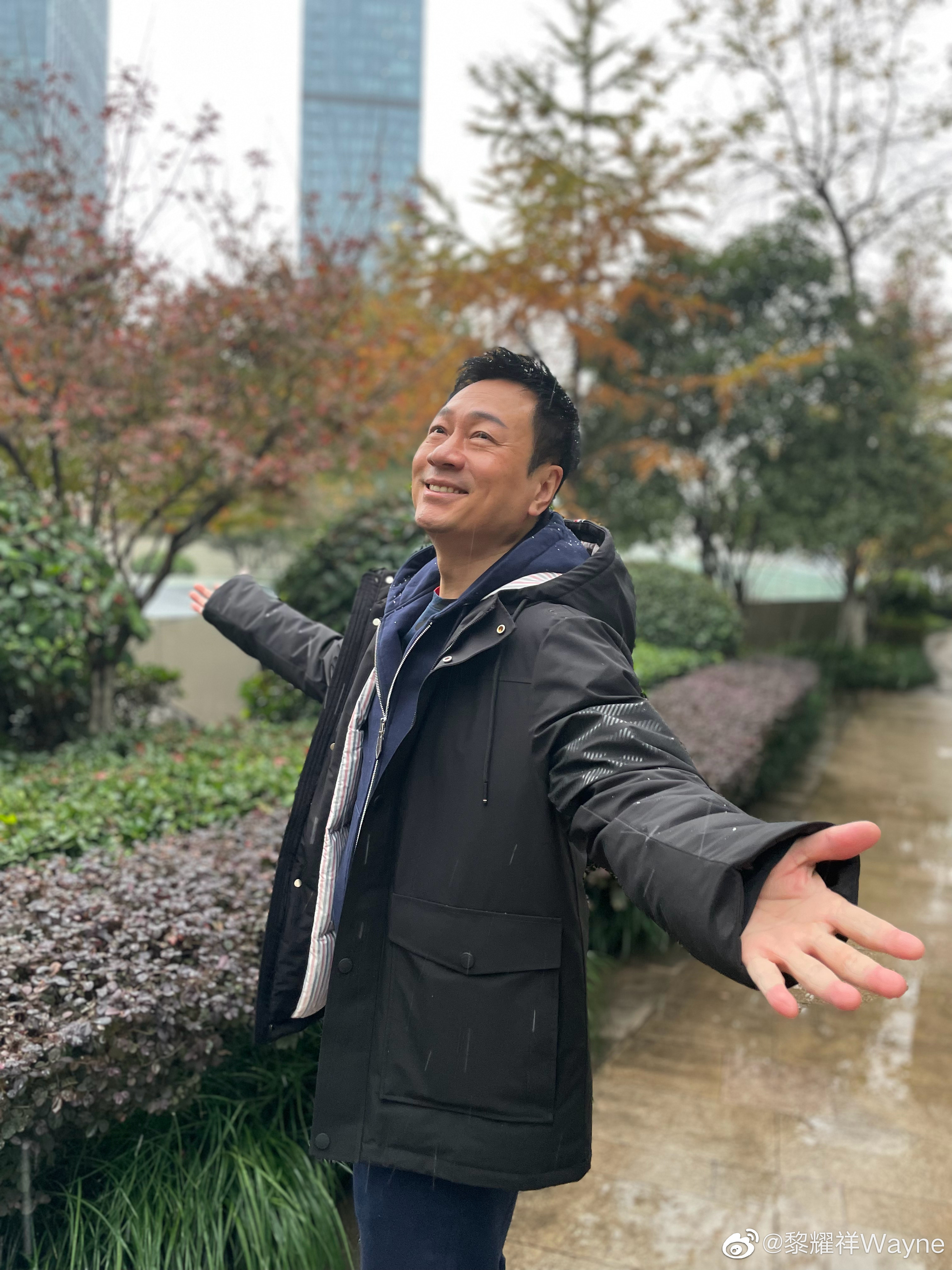 45歲的時候擔正《巾幗梟雄》男主角柴九