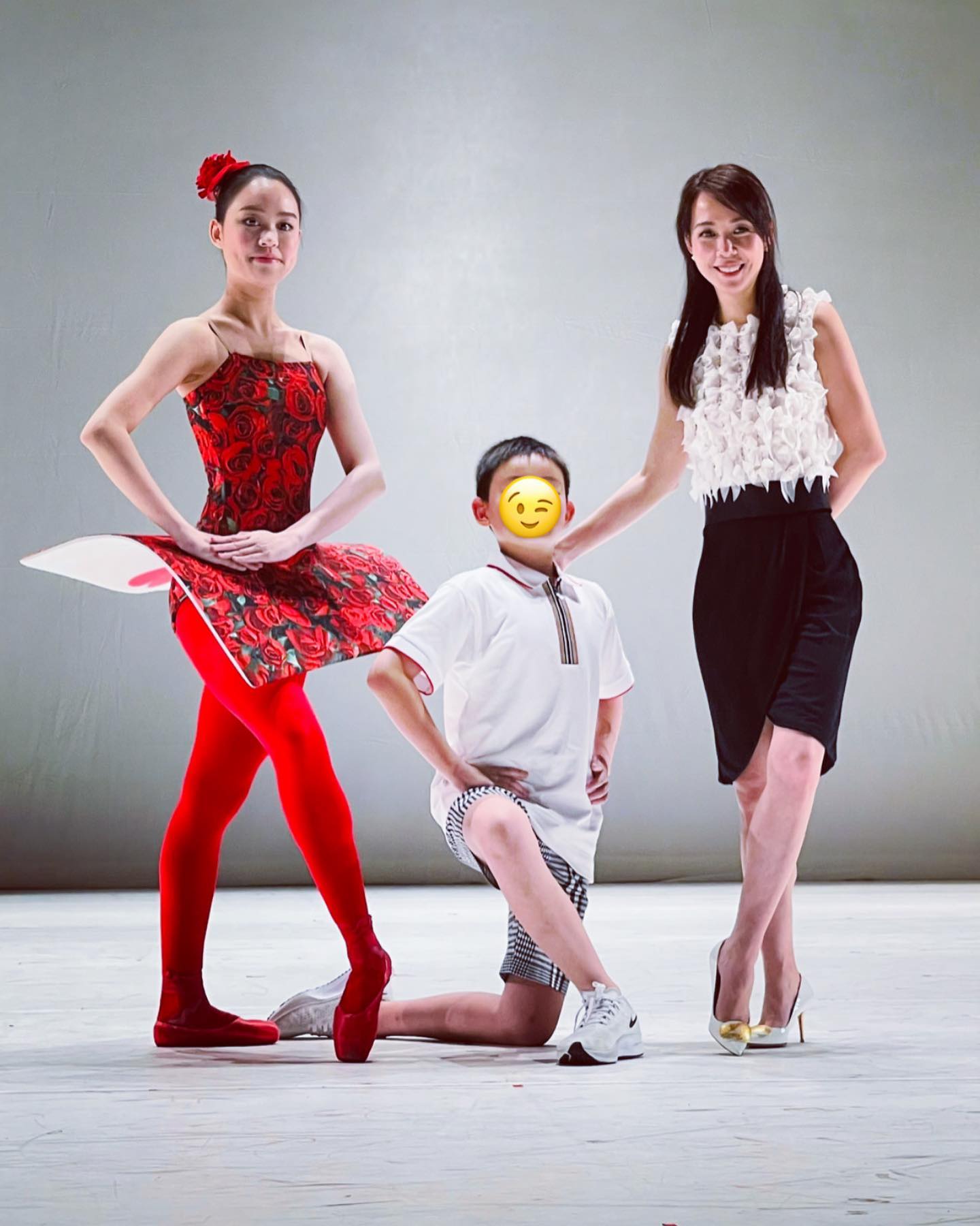 呂麗君為劉鑾雄誕下一子一女。