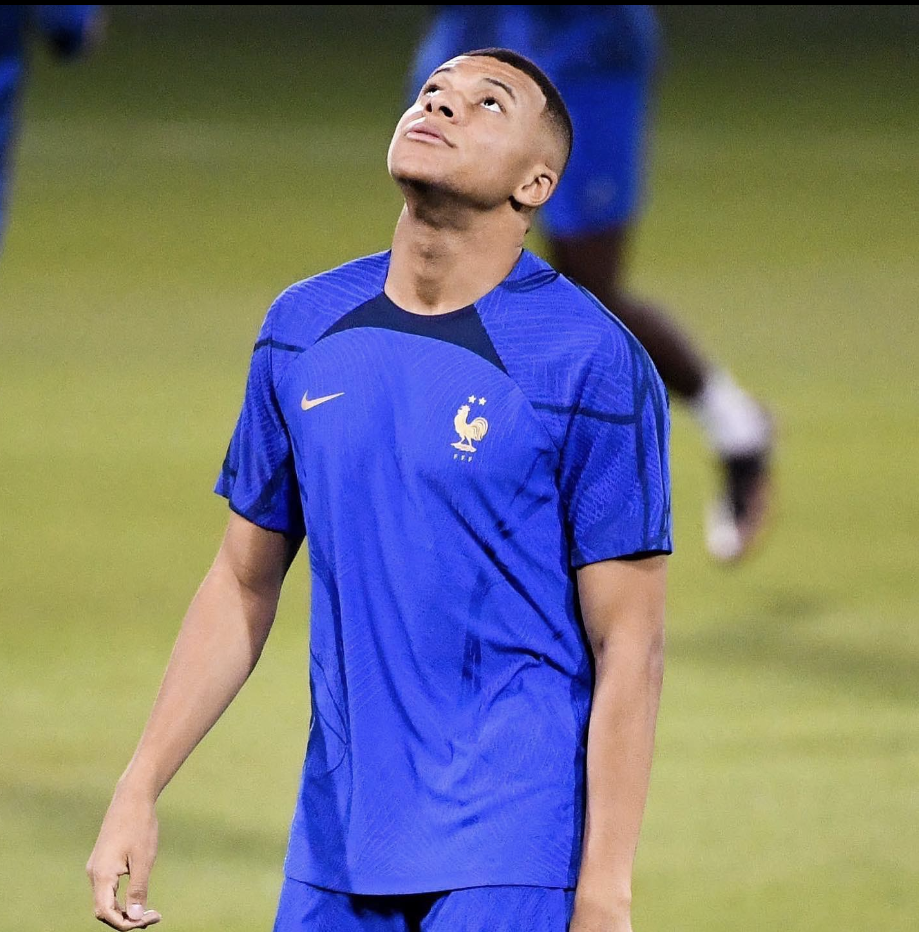 麥巴比在2018年的俄羅斯世界盃中，帶領法國隊取得20年來的冠軍，打響知名度。