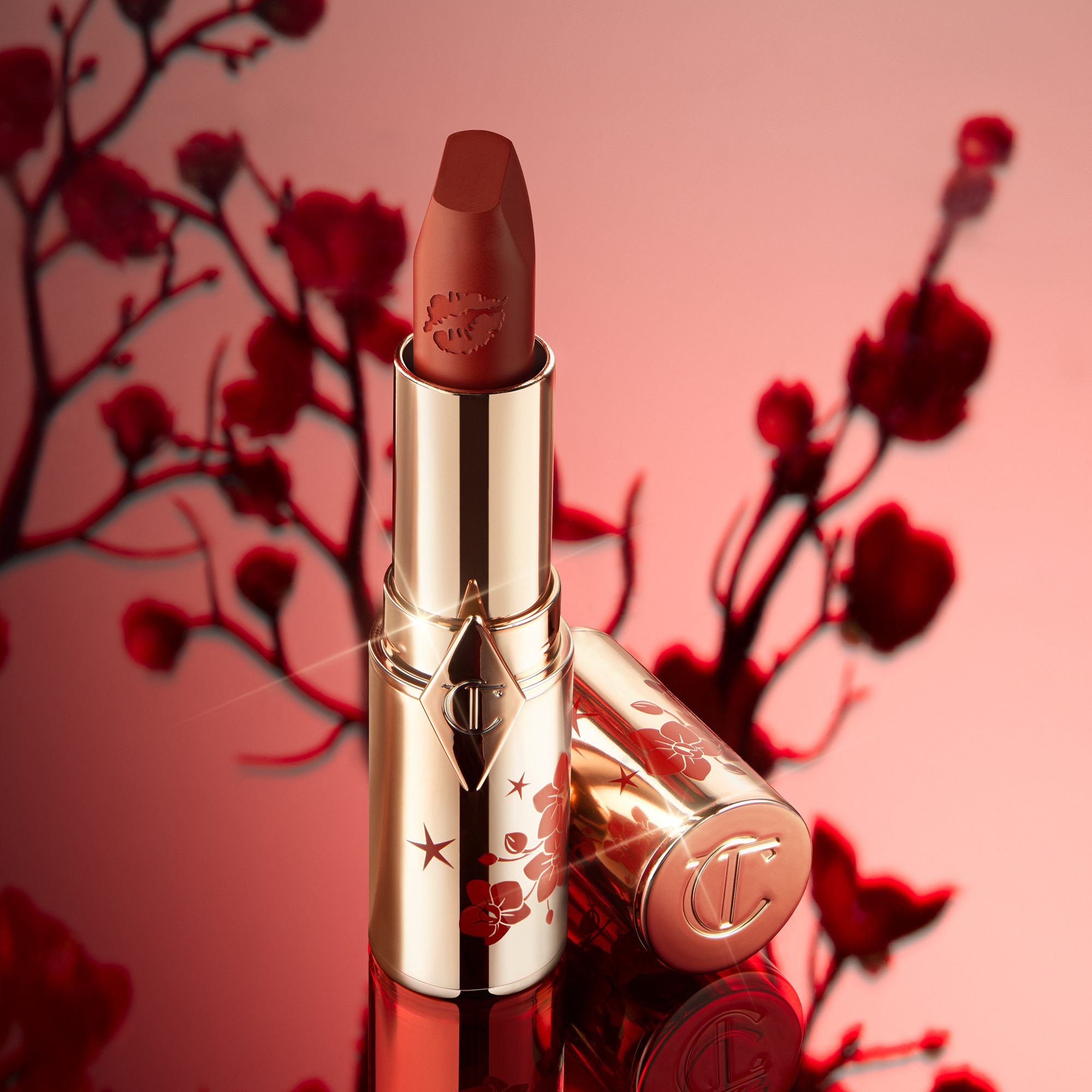 Charlotte Tilbury Matte Revolution摩登霧感唇膏