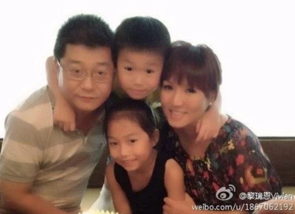 黎瑞恩與金利來集團的創辦人曾憲梓三仔曾智明結婚