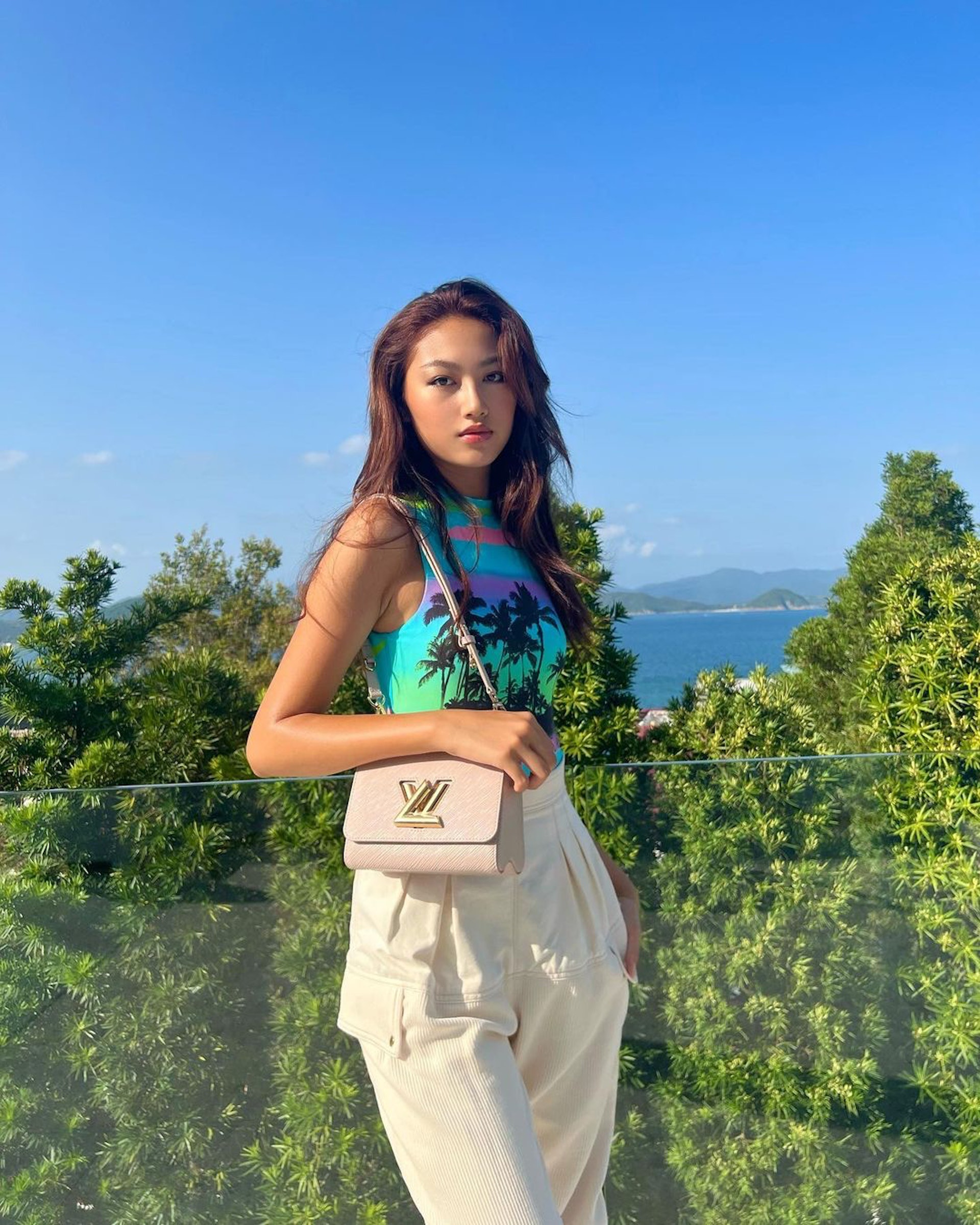 LV TWIST MM HK$38,000