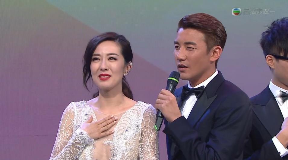 唐詩詠同洪永城因戲結緣,惜最終分手。