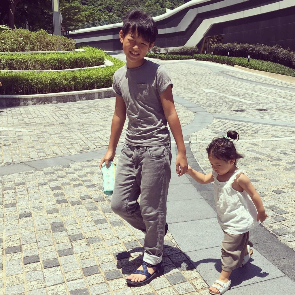 蔣祖曼對繼子視如己出。