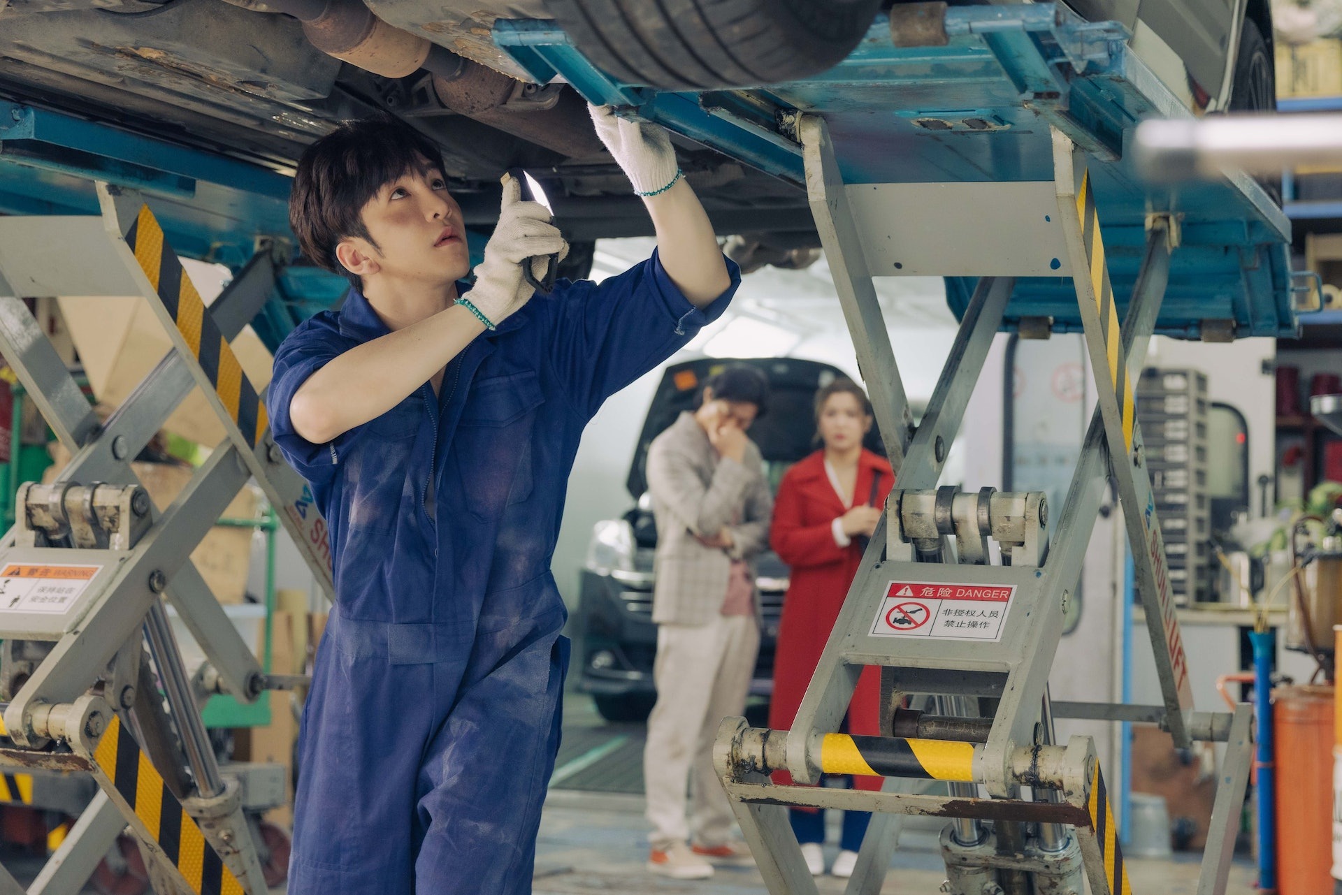 Anson Lo飾演的燈仔是斜槓族從事體力勞動工作