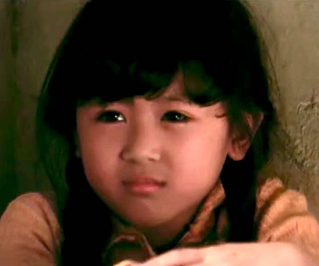 唐寧在5歲起已參演多部電影及電視劇。