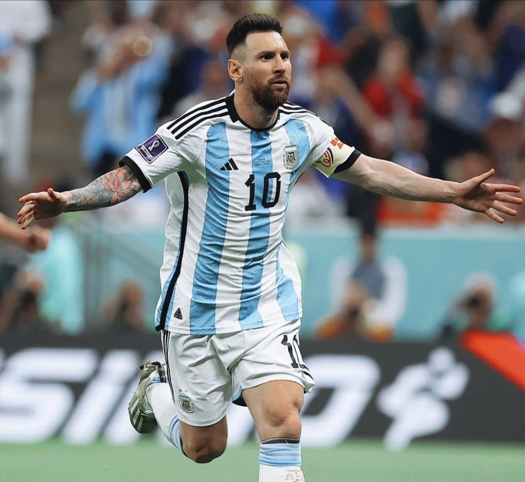 世界盃四強阿根廷對克羅地亞，最後以3：0擊敗克羅地亞。