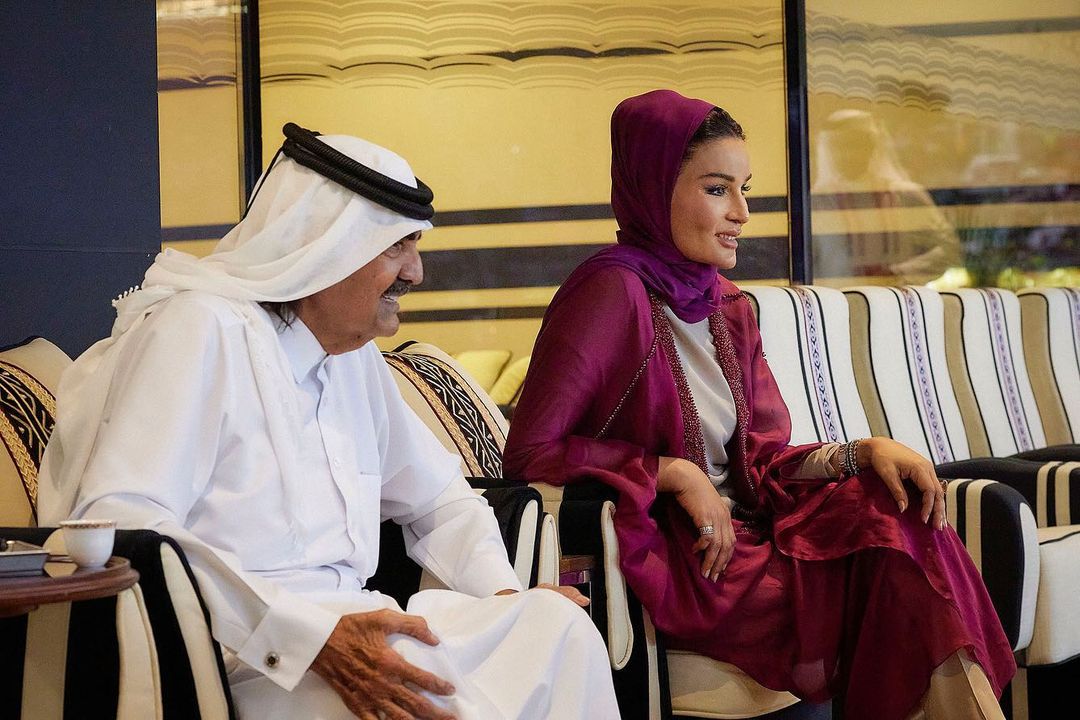 謝赫穆扎掌控王室的財力時,在家族的地位也會漸漸鞏固