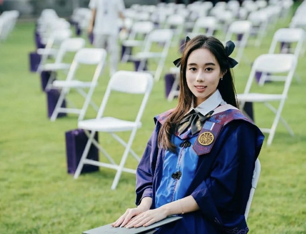 濾鏡出事撞樣何超欣