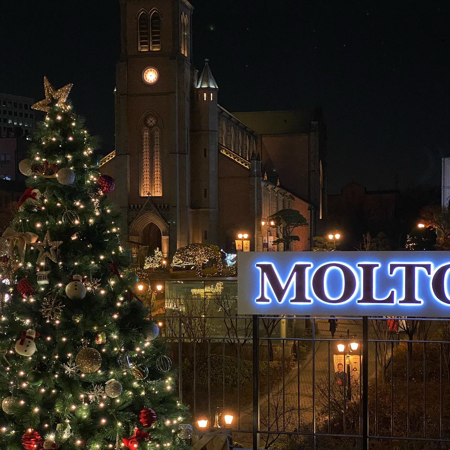 店舖內聖誕氣氛濃厚！