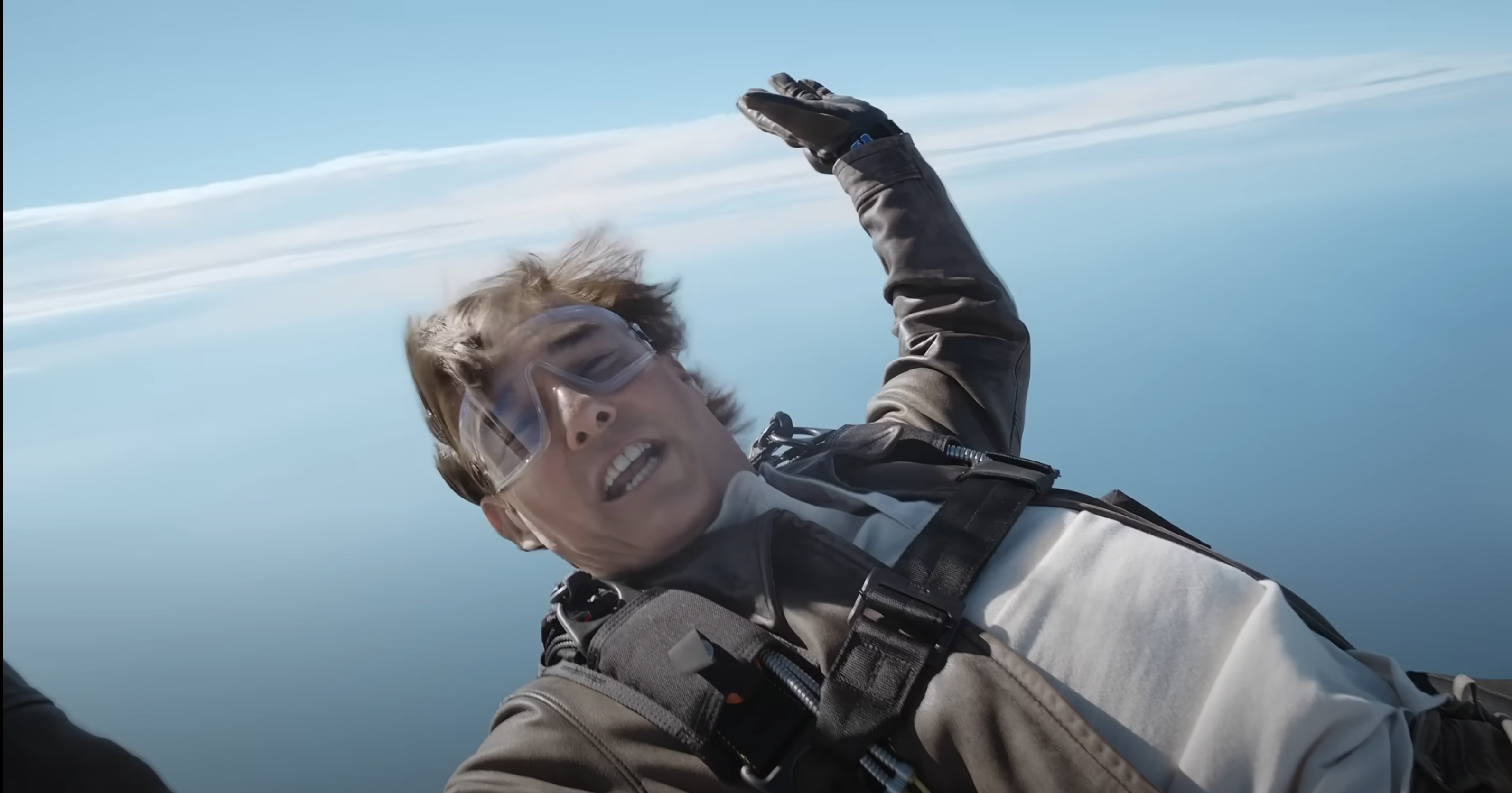 湯告魯斯主演兼監製的電影《壯志凌雲：獨行俠》累績全球票房約115億港元。